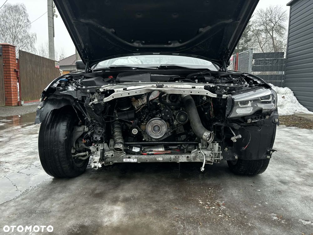 BMW Seria 3 318d Edition Luxury Line Purity - 15