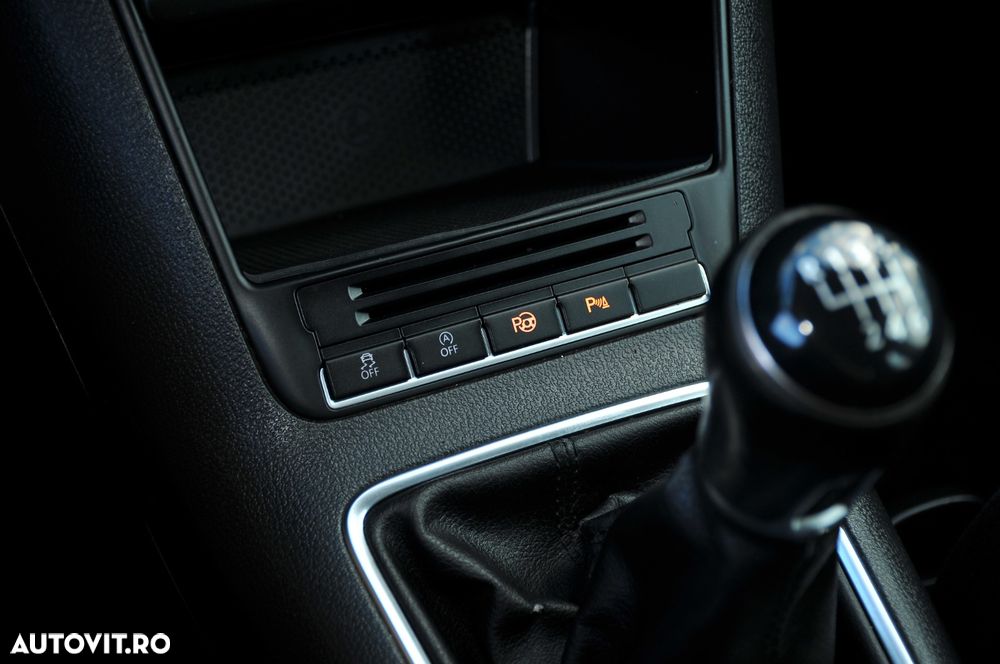 Volkswagen Tiguan 2.0 TDI DPF BlueMotion Technology Cup Sport & Style - 8