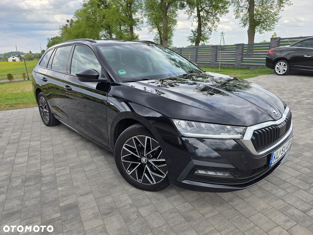 Skoda Octavia 2.0 TDI DSG Clever - 2