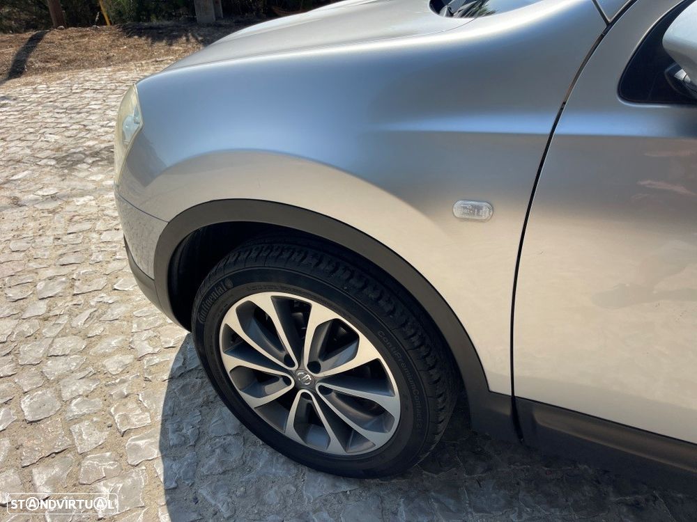 Nissan Qashqai 1.5 dCi Tekna Premium 17 - 8