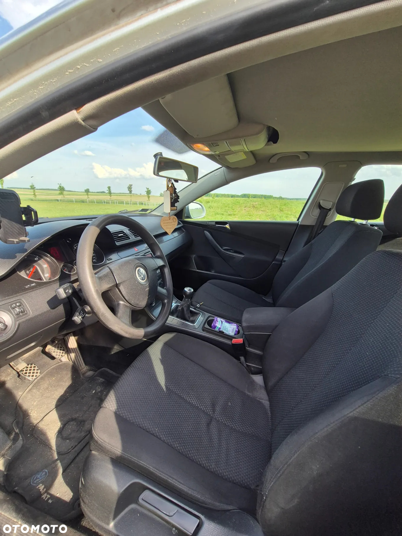Volkswagen Passat - 8
