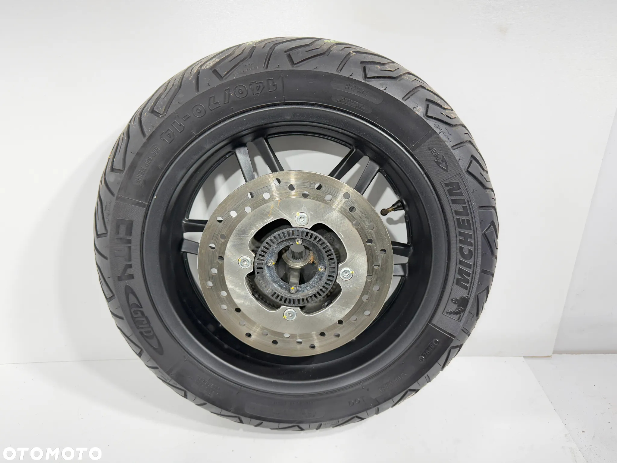 Koło felga TYŁ  Honda Forza 125 NSS  18-20r  140-70-14 - 4