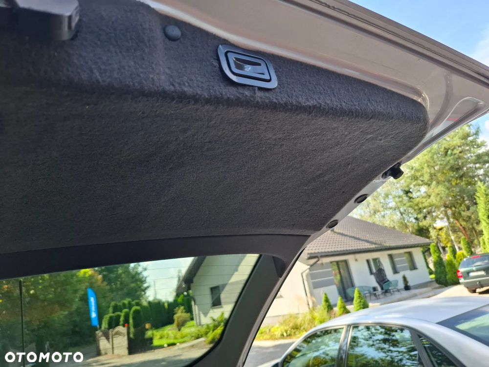 Opel Vectra 1.8 Cosmo Plus - 17