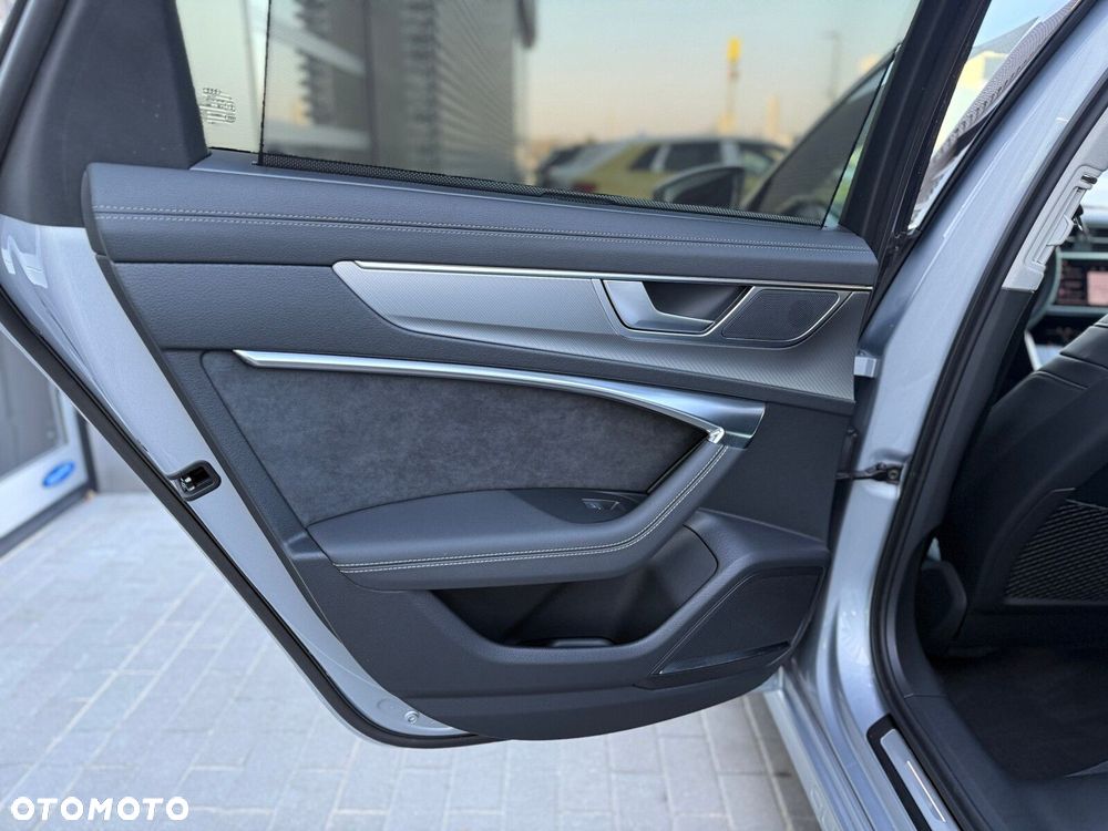 Audi A6 Allroad - 11