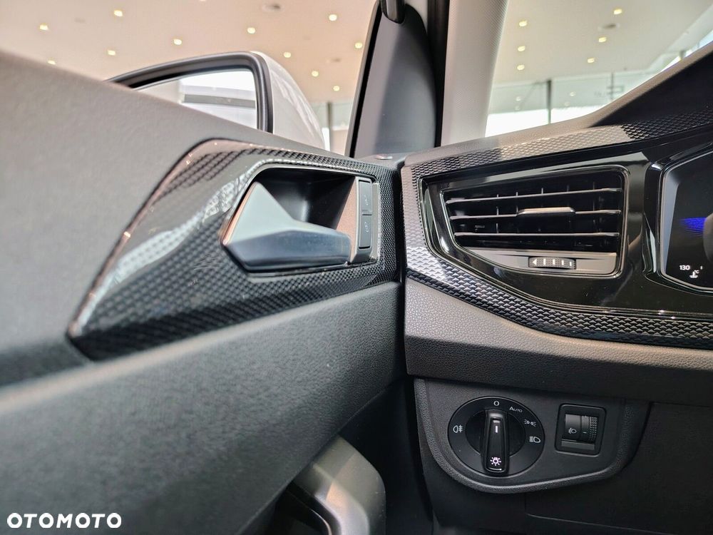 Volkswagen Polo - 14