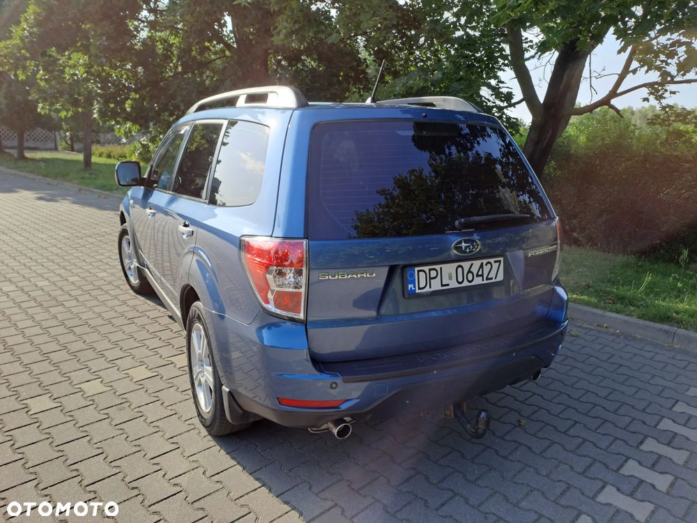 Subaru Forester 2.0X Automatik Exclusive - 3
