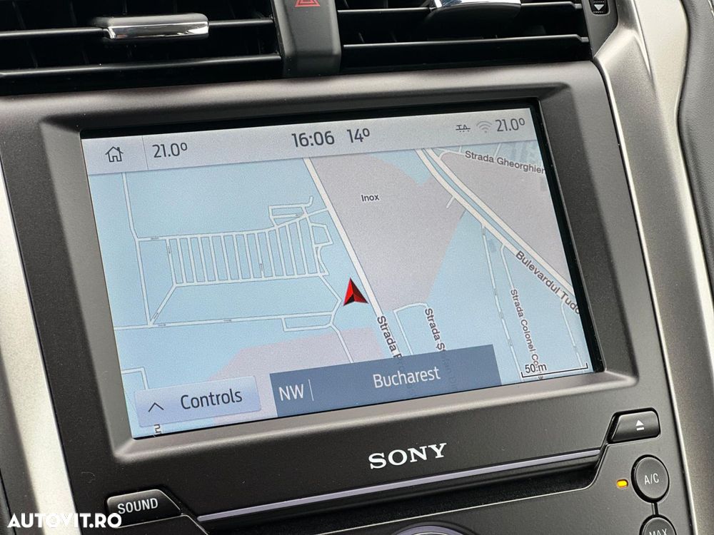 Ford Mondeo 2.0 HEV Vignale - 18