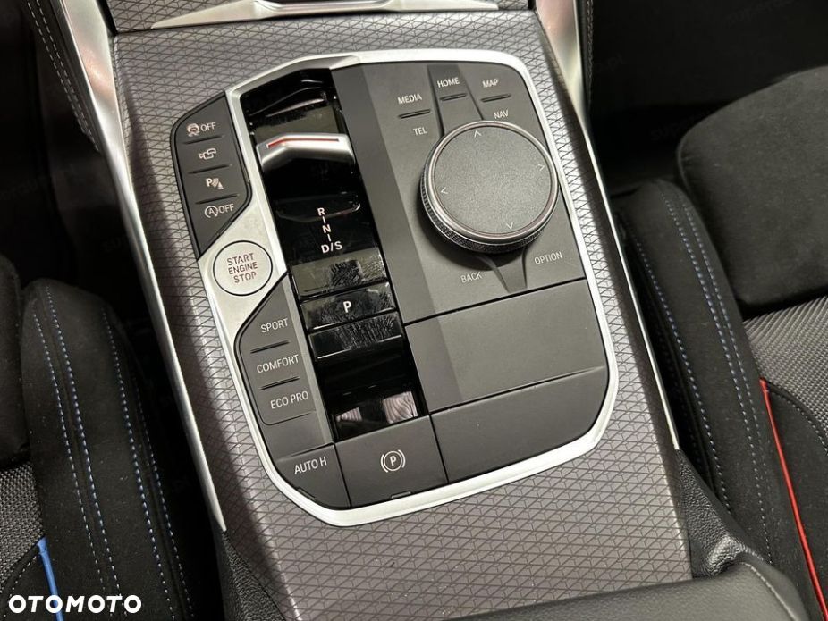 BMW Seria 4 M440i xDrive mHEV - 13