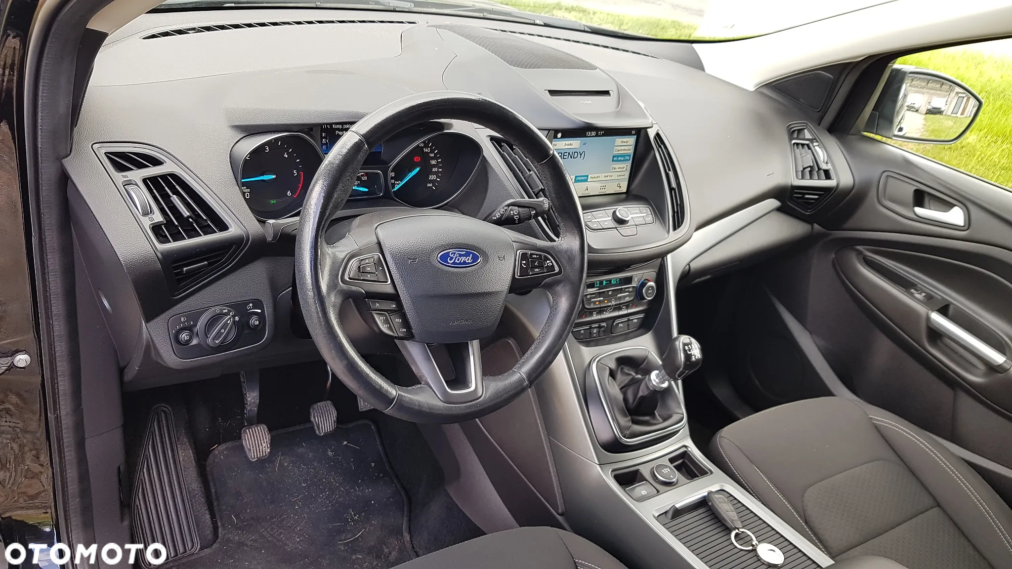 Ford Kuga 2.0 TDCi 2x4 Business Edition - 12
