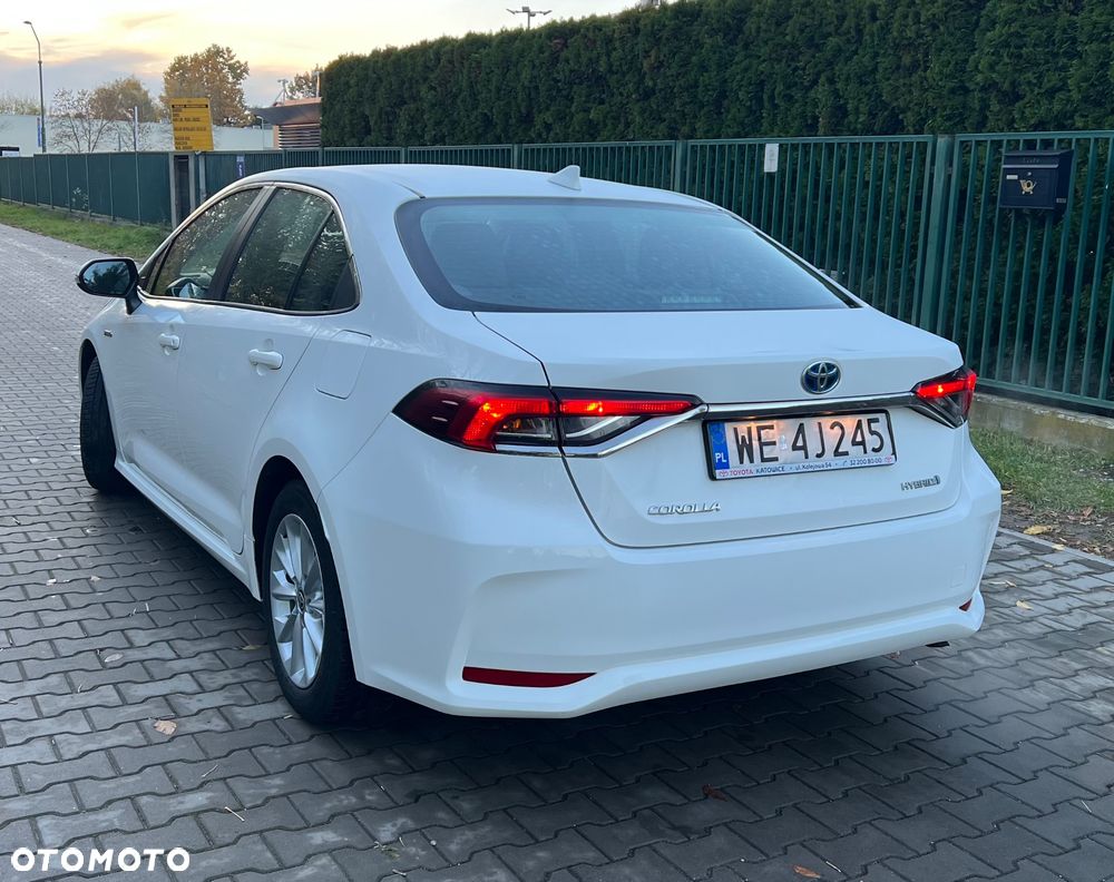 Toyota Corolla - 11