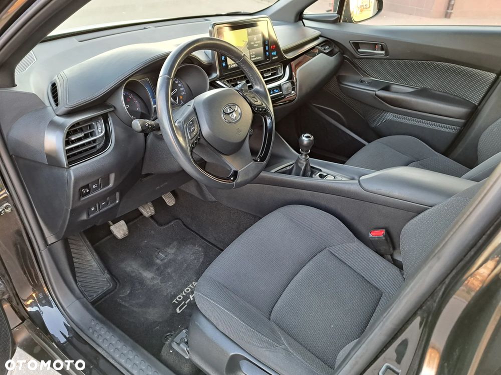 Toyota C-HR - 17