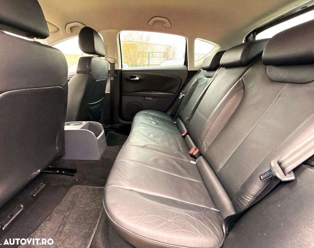 Seat Leon 2.0 TDI DPF Style - 22