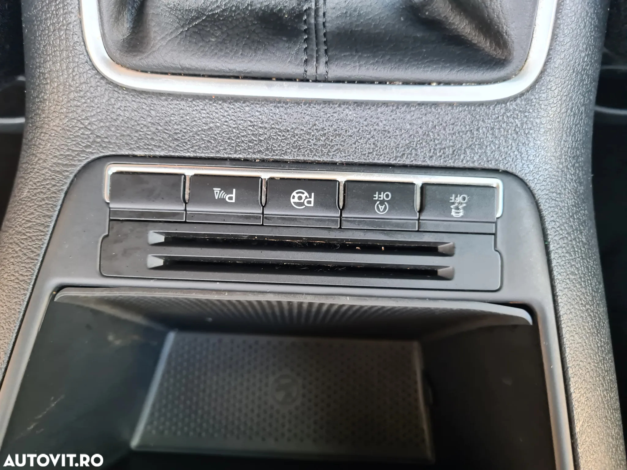 Volkswagen Tiguan - 13