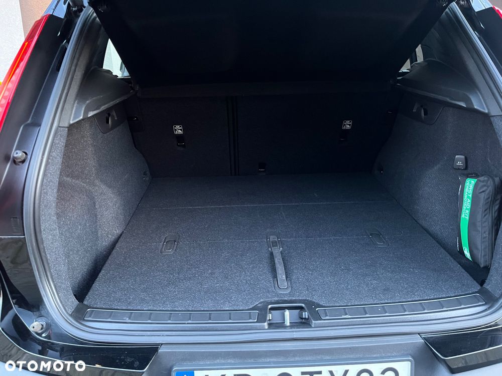 Volvo XC 40 T3 Momentum Core - 9