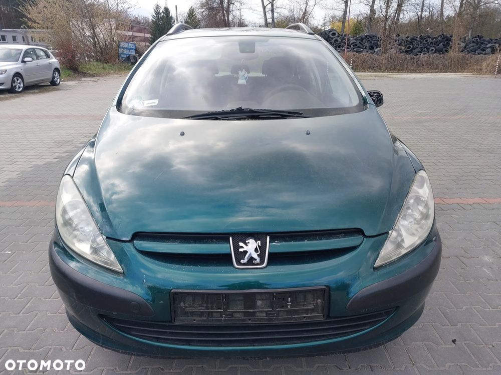 Peugeot 307 SW Kombi silnik 1.6 16v Benzyna skrzynia biegów drzwi klapa zderzak maska błotnik KSUD lampa szyba hak holowniczy moduł BSI BSM B4 osłona listwa fotel maglownica zacisk pompa panel konsola radio mechanizm wydech NA CZĘŚCI - 4