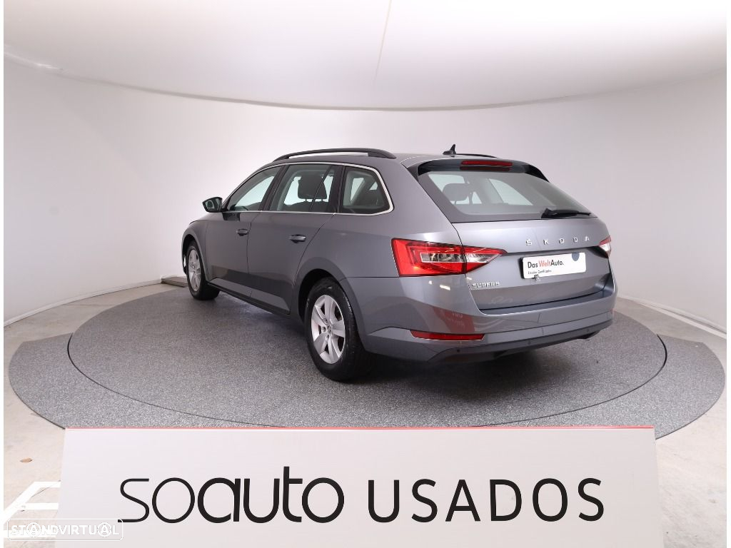 Skoda Superb Break - 9
