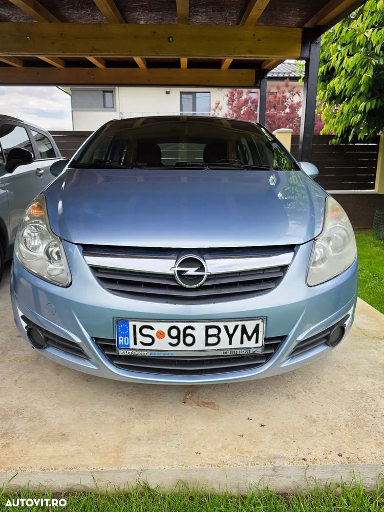 Opel Corsa 1.2i Cosmo - 1