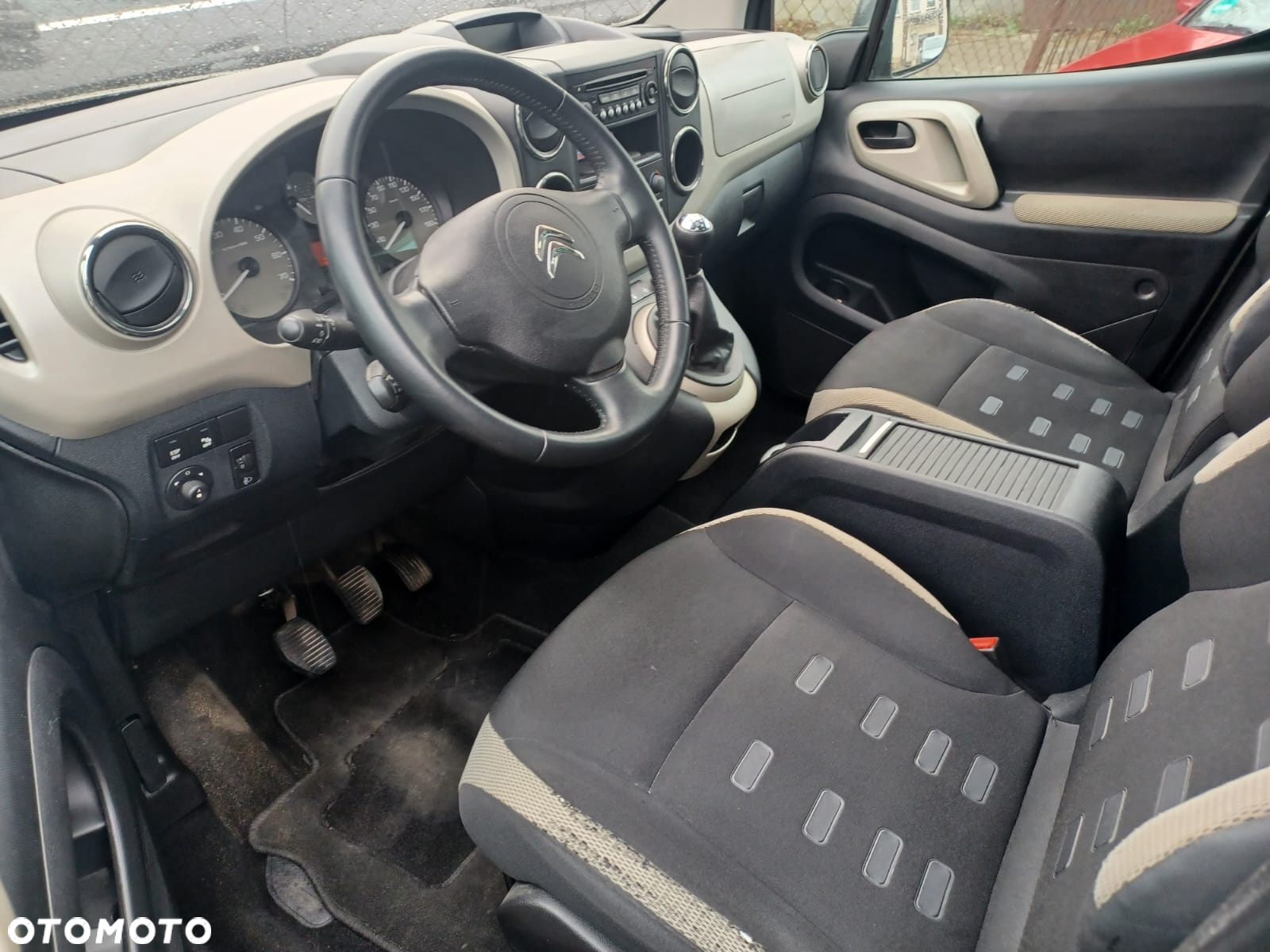 Citroën Berlingo Multispace HDi 115 FAP Selection - 18