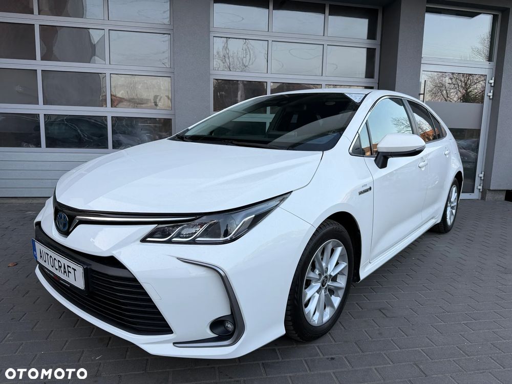Toyota Corolla 1.8 Hybrid Comfort - 24