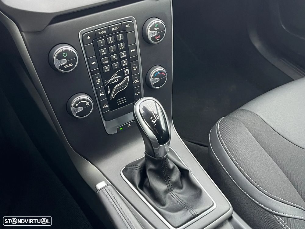 Volvo V40 1.5 T3 Sport Edition Geartronic - 7