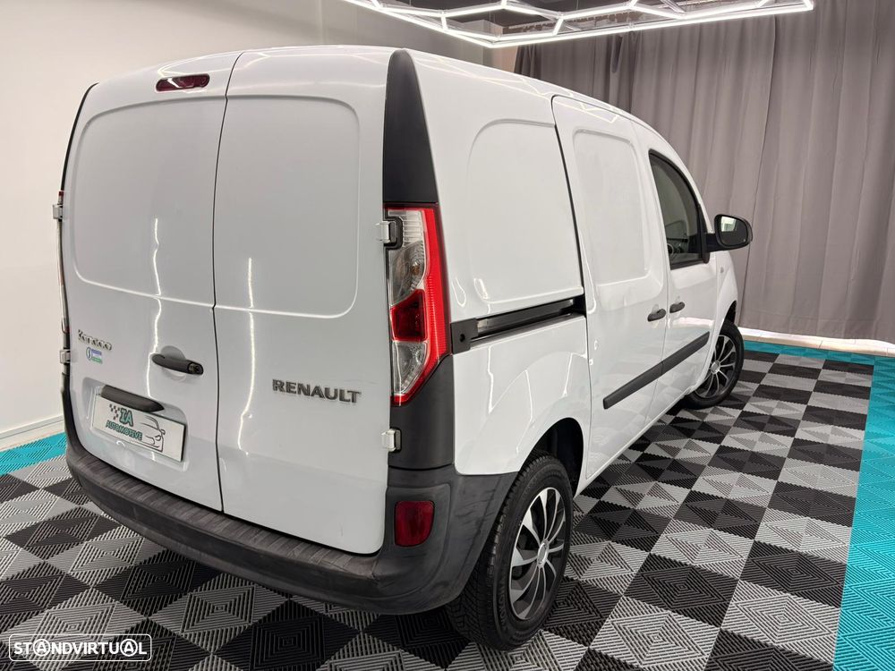 Renault Kangoo 1.5 DCI - 12