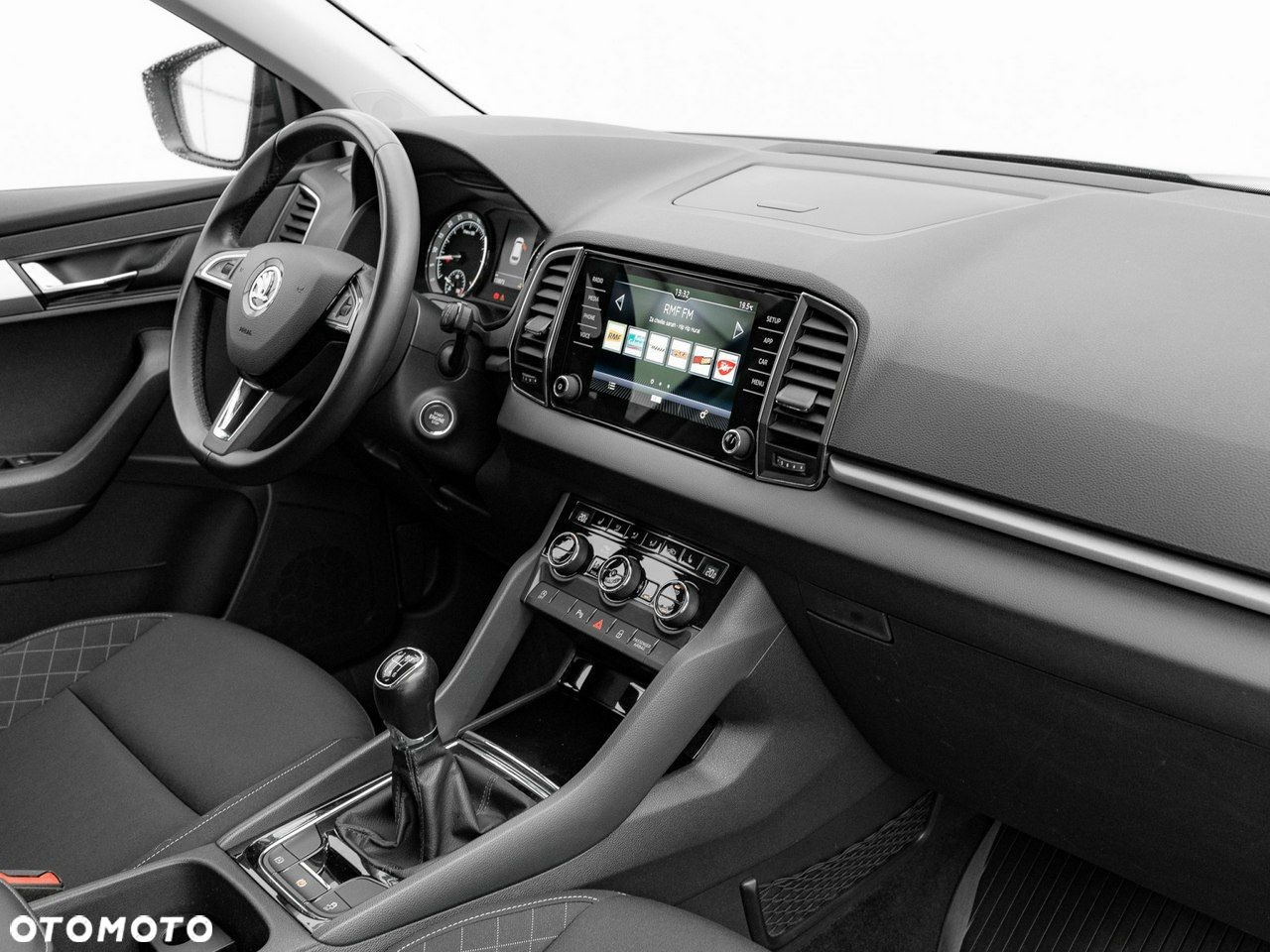 Skoda Karoq 1.6 TDI 4x2 Ambition - 32