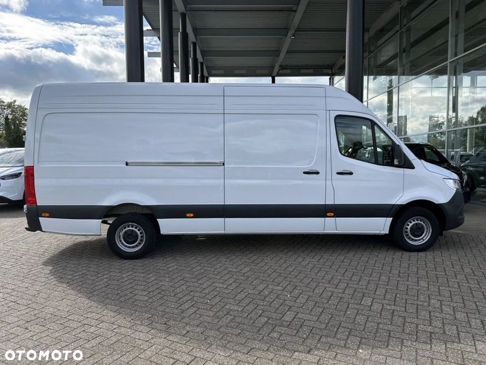 Mercedes-Benz Sprinter - 3