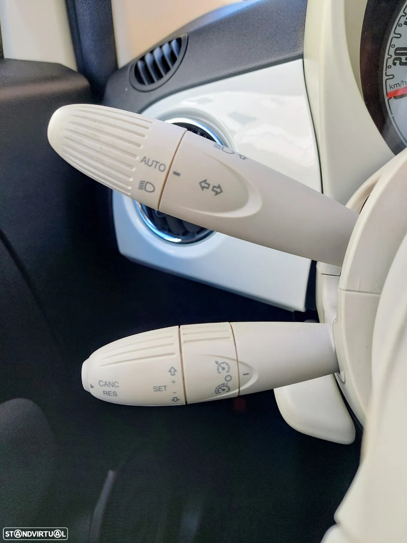 Fiat 500 1.2 Lounge - 28