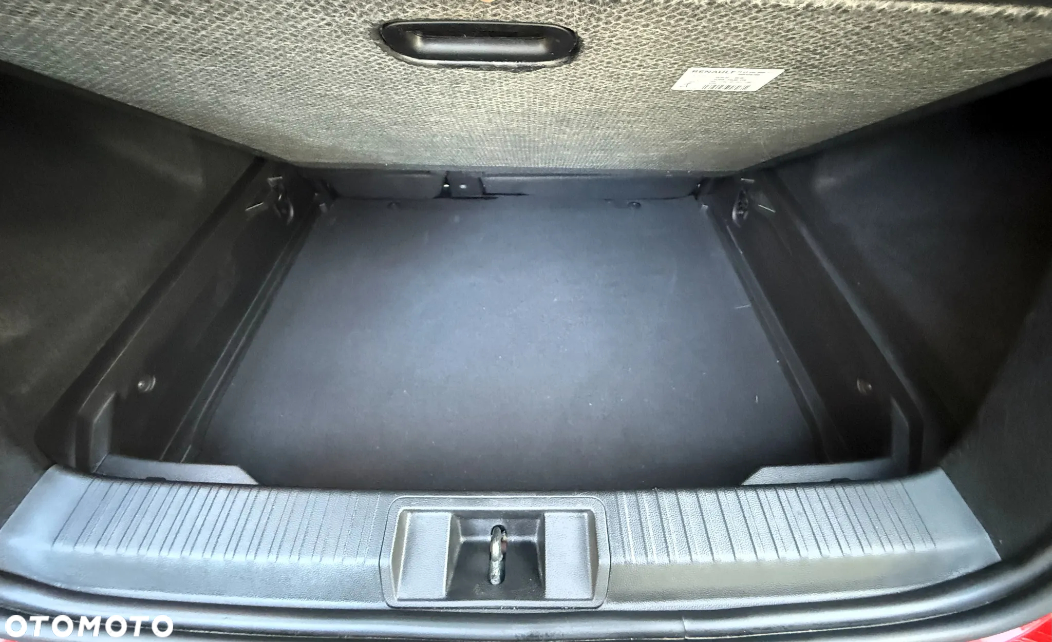 Renault Captur - 24