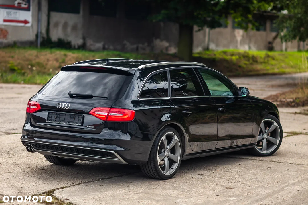 Audi A4 Avant 2.0 TDI DPF quattro S line Sportpaket - 11