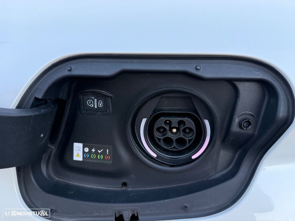 Peugeot 308 225 e-EAT8 GT - 13