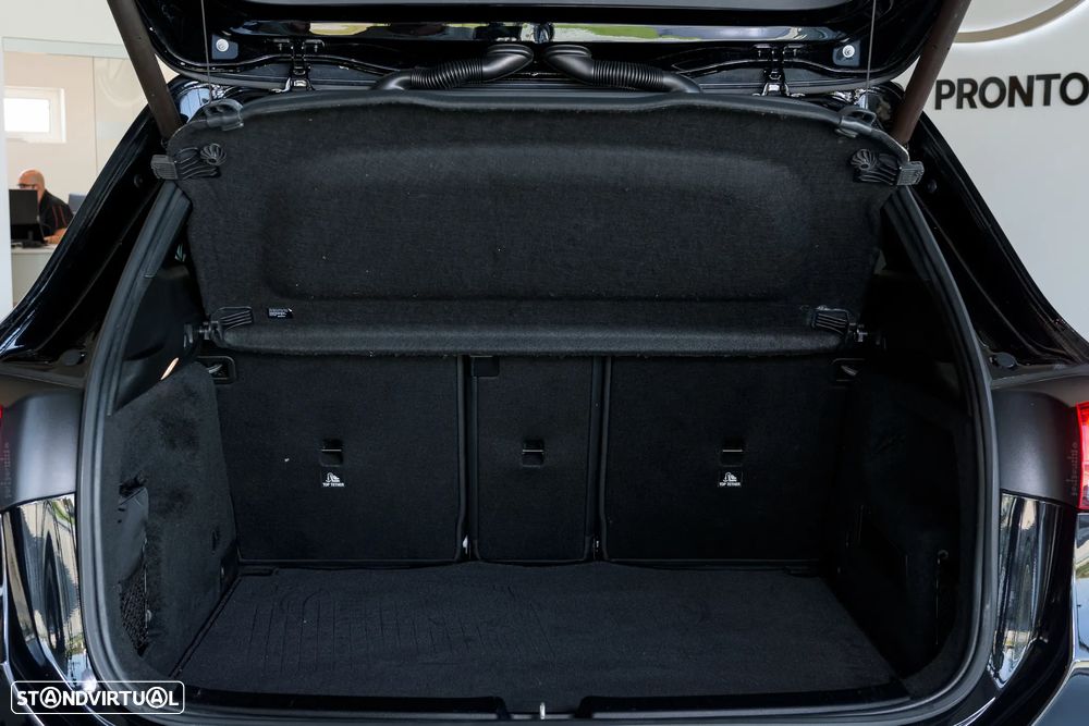 Mercedes-Benz GLA 250 e 8G-DCT AMG Line - 6