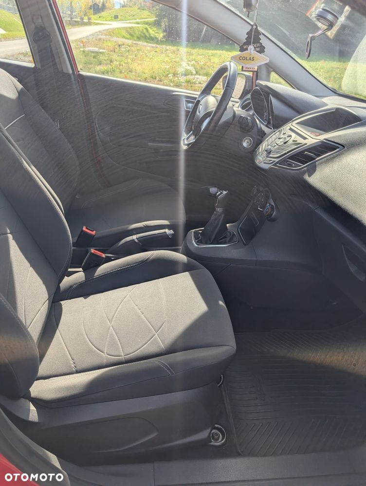 Ford Fiesta - 15