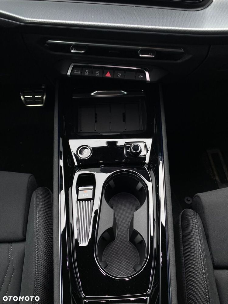 Audi Q3 Sportback - 14