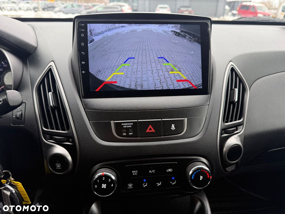 Hyundai ix35 1.6 2WD Fifa World Cup Edition - 25