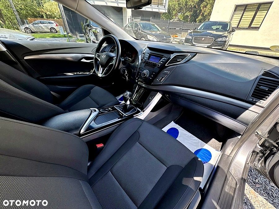 Hyundai i40 Kombi blue 1.7 CRDi Premium - 31