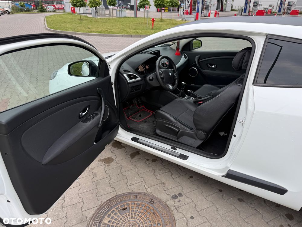 Renault Megane 1.9 dCi Dynamique Euro5 - 5