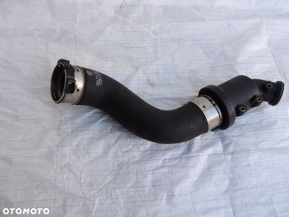 MERCEDES W204 LIFT 2.2 CDI WĄŻ RURA INTERCOOLERA A2045011682 - 1
