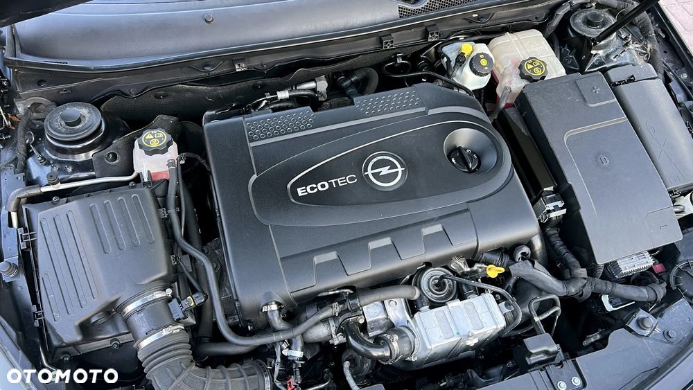 Opel Insignia 2.0 BiTurbo CDTI Sport - 34