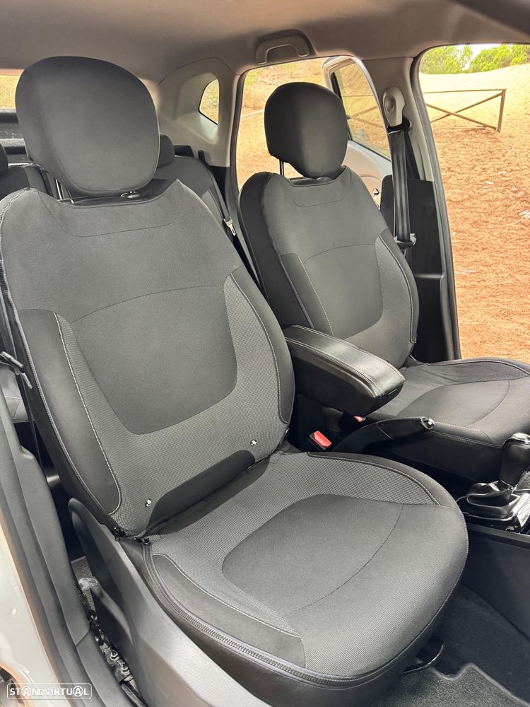 Renault Captur 1.5 dCi Sport EDC - 22