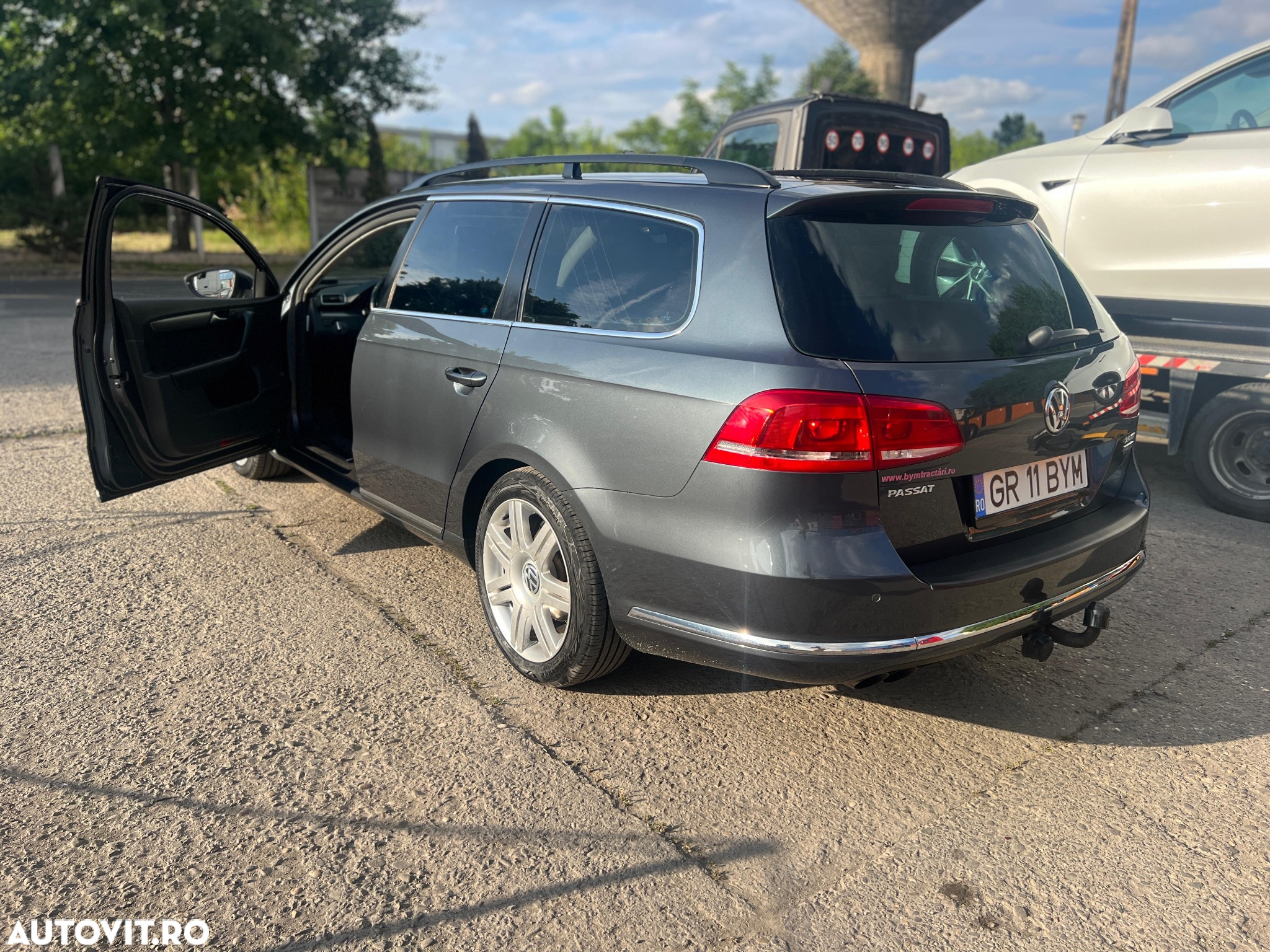 Volkswagen Passat Variant 2.0 TDI Blue TDI DSG Highline - 16