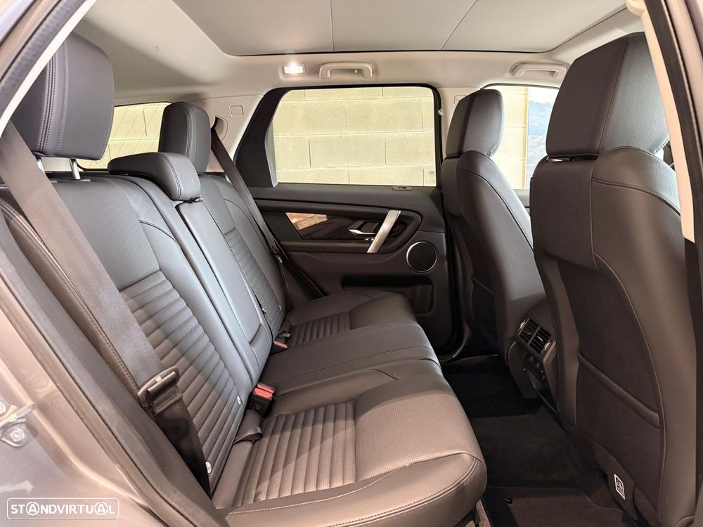 Land Rover Discovery Sport - 8