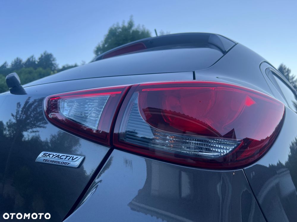 Mazda 2 SKYACTIV-G 90 KIZOKU - 22