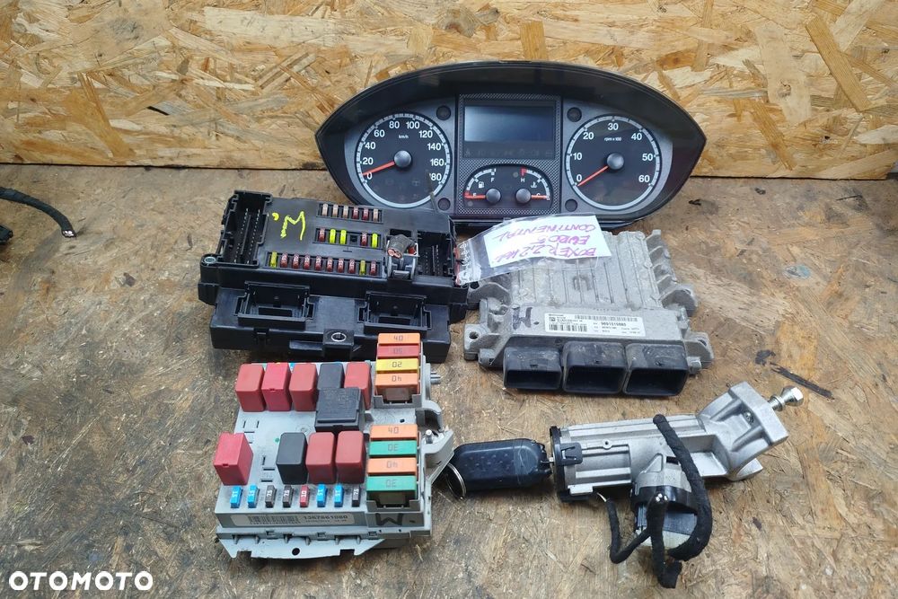 zestaw startowy KOMPUTER Continental S180129101H / 9691519880 do Ducato Boxer Jumper 11- 2.2 HDI EURO5, całość komplet z foto do odpalenia twojego auta.