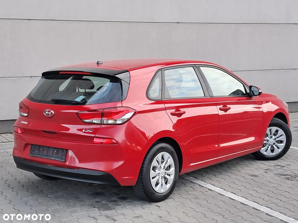Hyundai i30 1.4 Select - 17