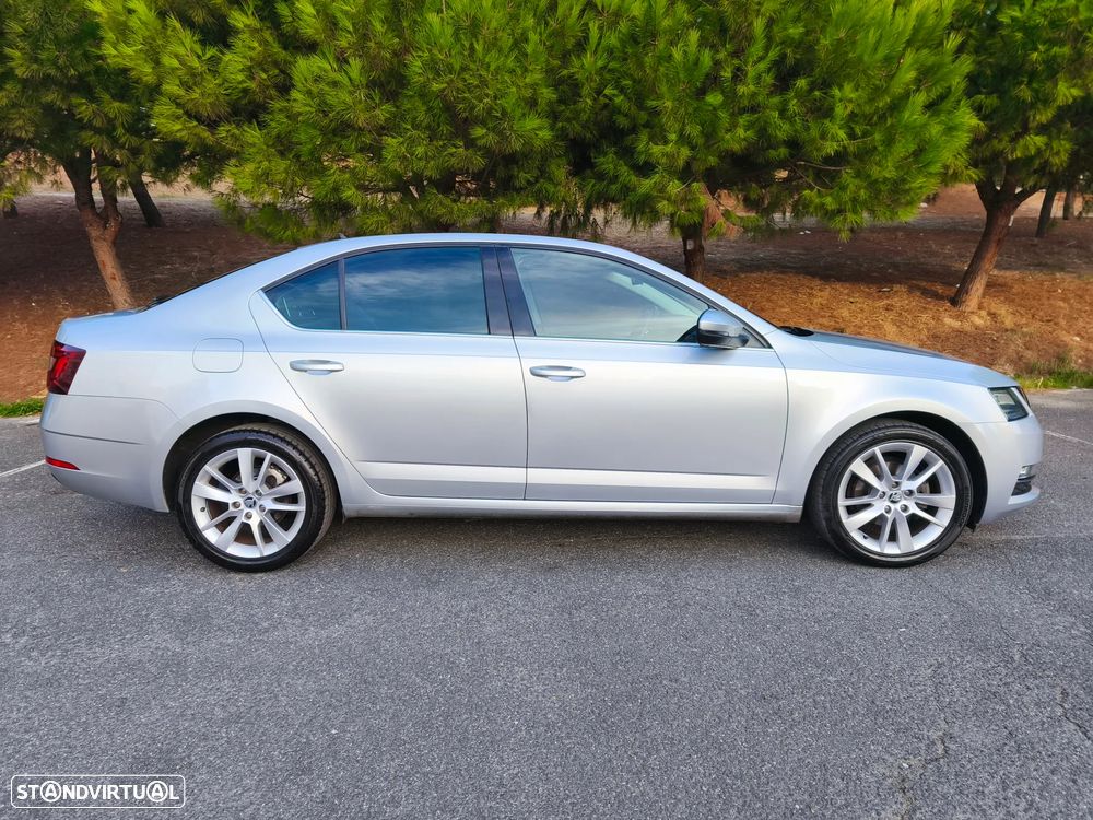 Skoda Octavia 1.6 TDI Style - 12