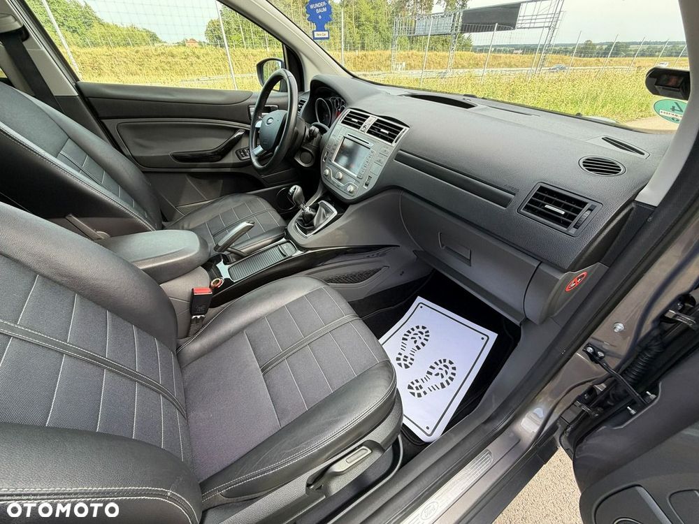 Ford Kuga - 9