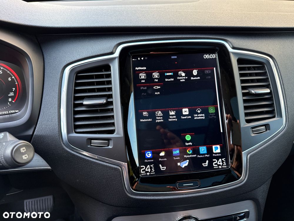 Volvo XC 90 T5 AWD Momentum - 25
