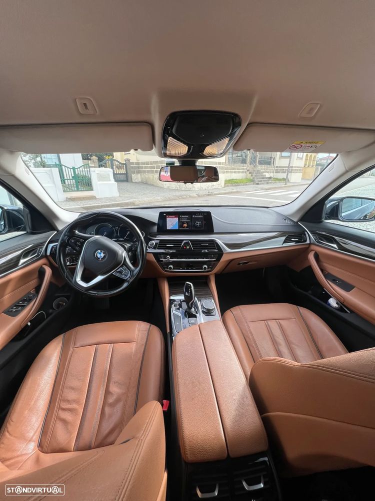 BMW 520 d Line Luxury Auto - 10