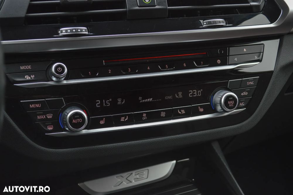 BMW X3 xDrive20d AT xLine - 28